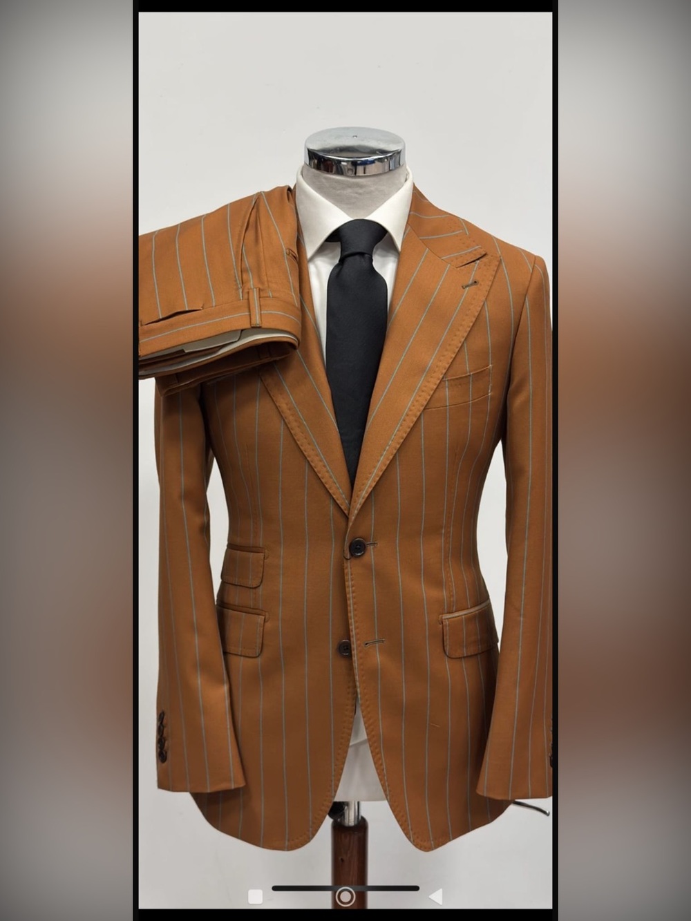 Brown pinstripe wool Suit
